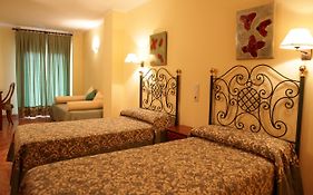 Hotel Los Arcos