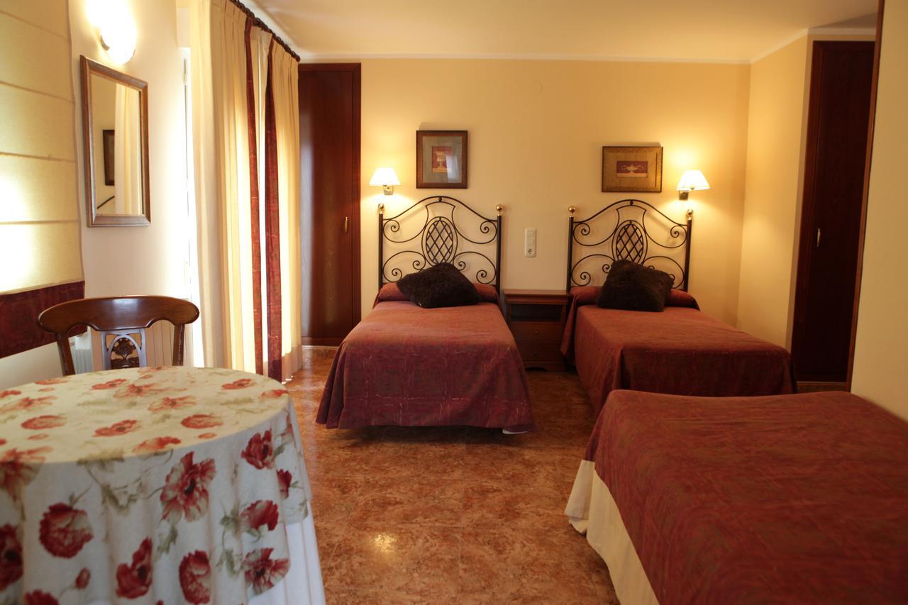 Hotel Los Arcos Villafranca del Cid Extérieur photo