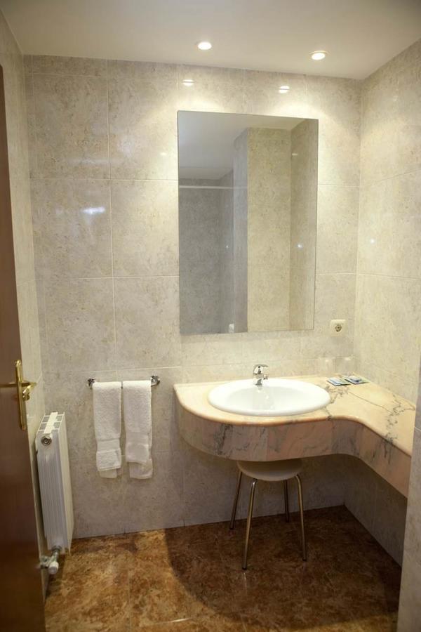 Hotel Los Arcos Villafranca del Cid Extérieur photo